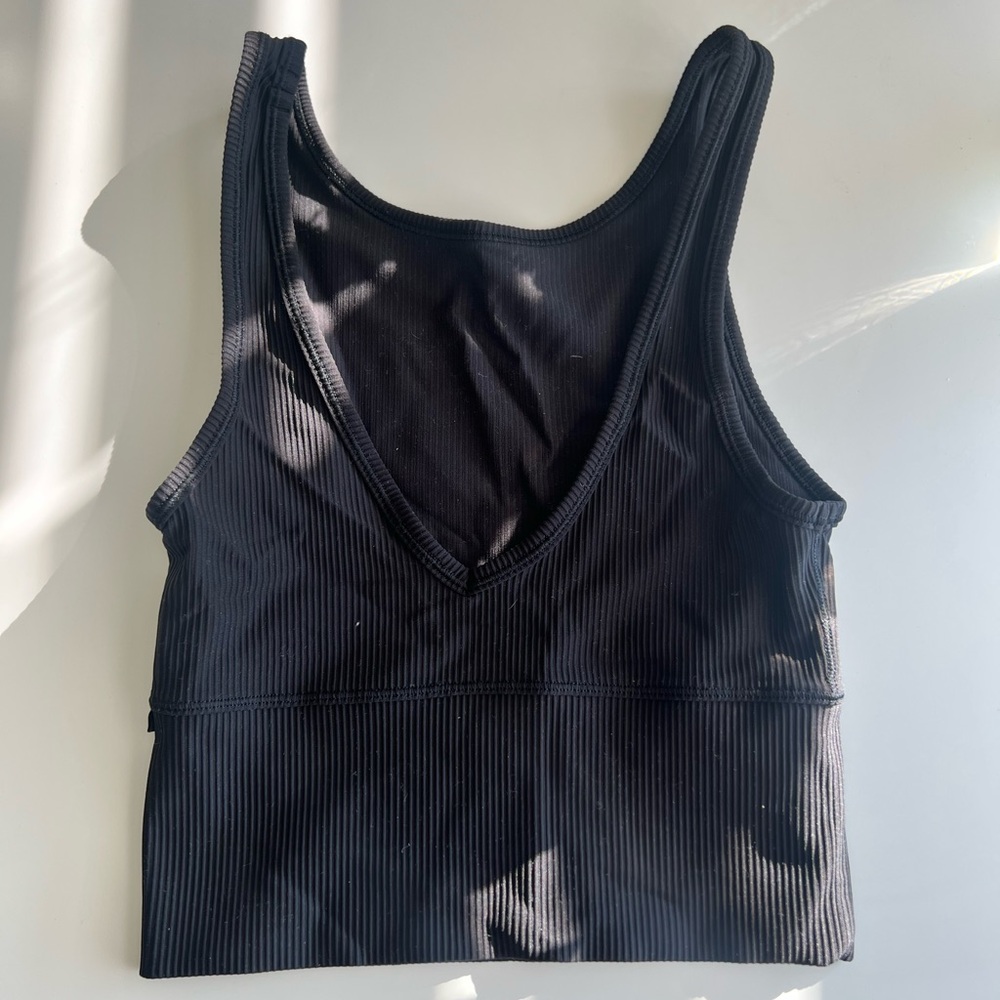 Lululemon power pivot tank 2